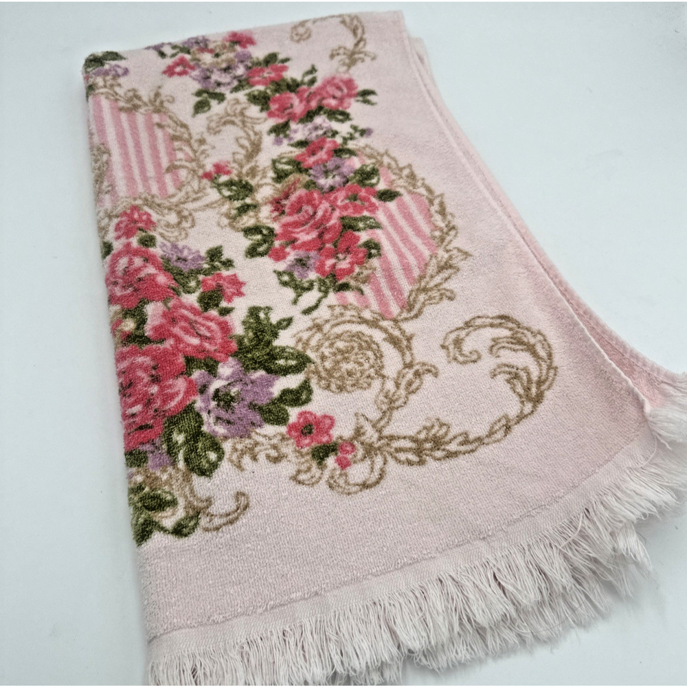 Vintage Fringed Stevens Utica Bath Towel Pink Floral 100% Cotton Made In USA